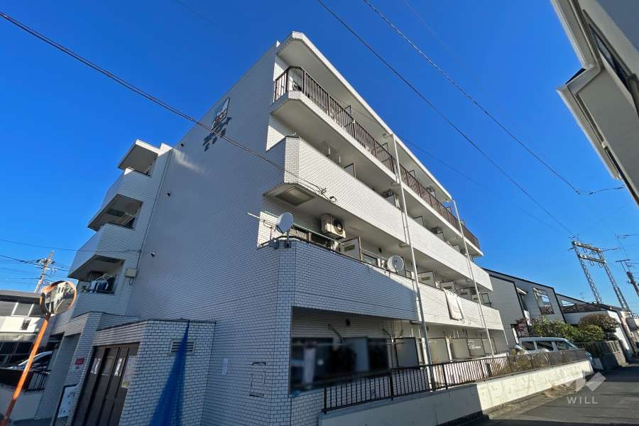 スカイコート高砂第2の外観（南西側から）