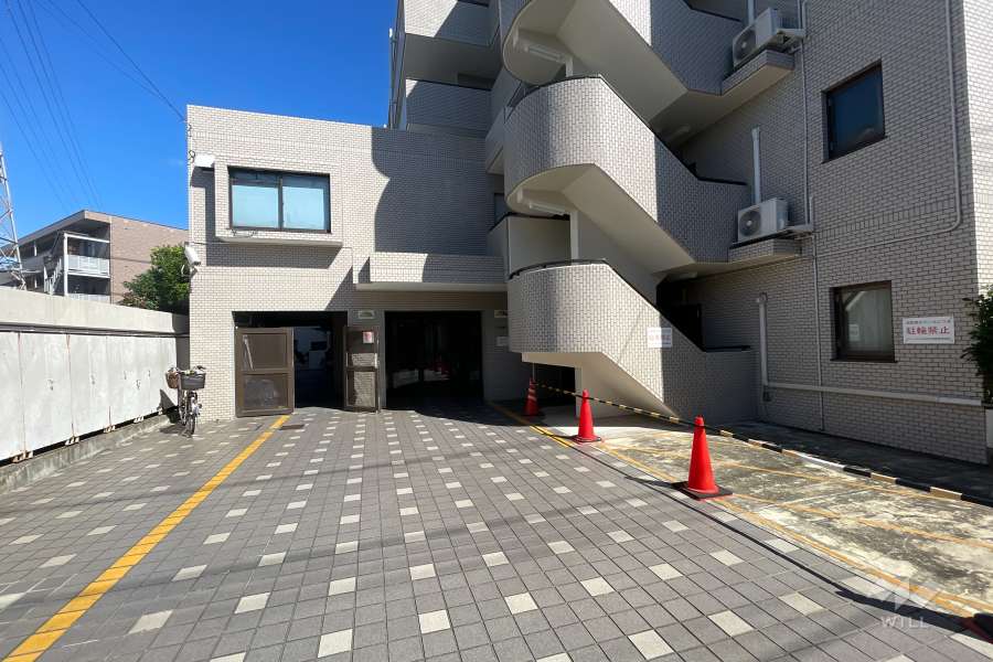 エントランスアプローチ