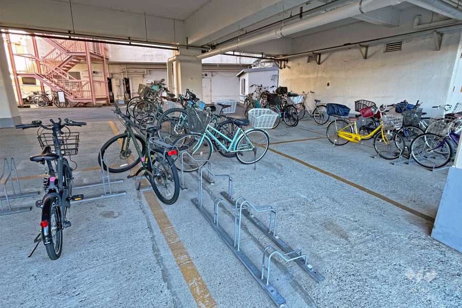 駐輪場