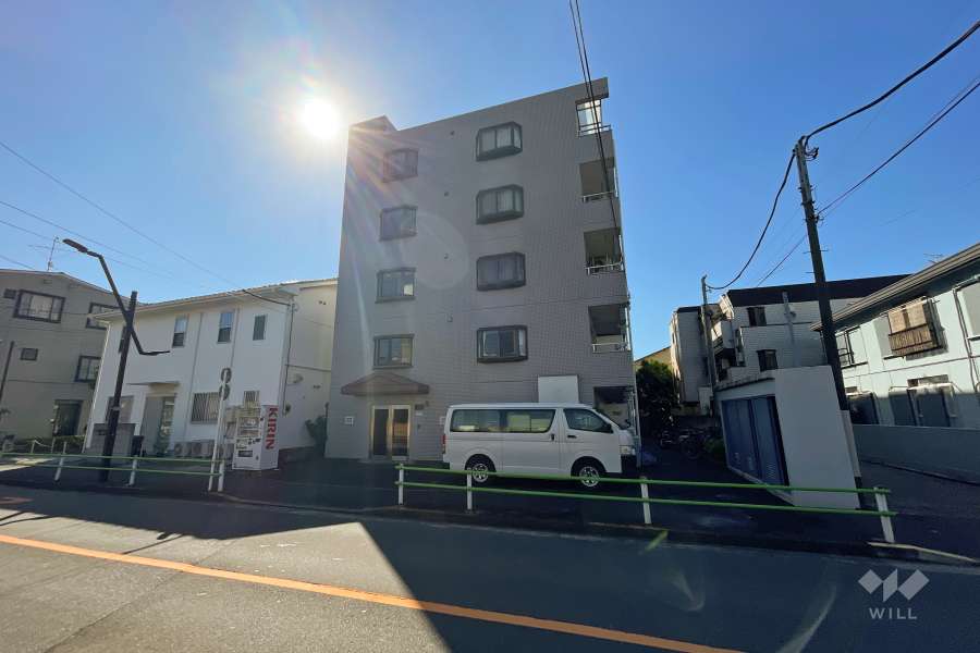 パレドールお花茶屋の外観（北側から）