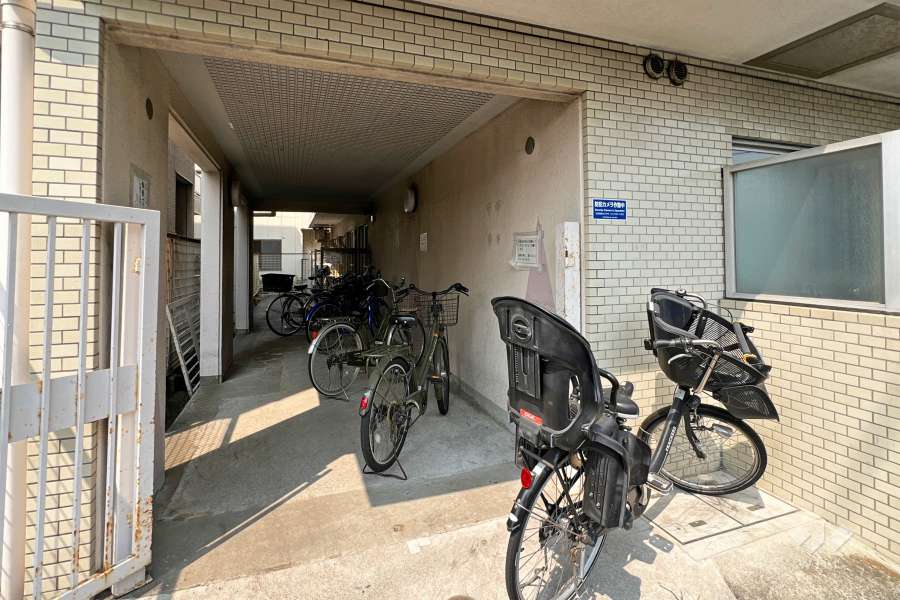 駐輪場・バイク置場