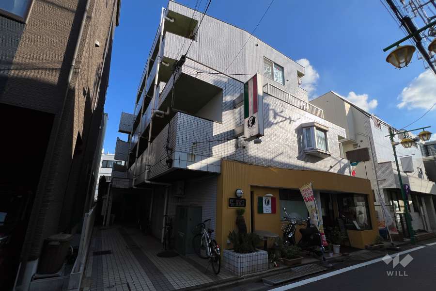 スカイコート高砂第3の外観（北側から）