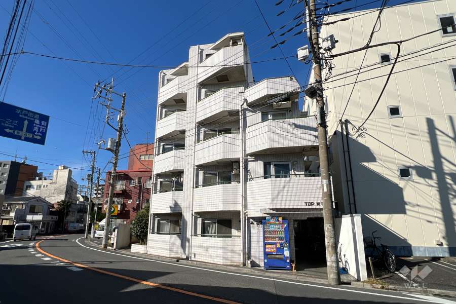 トップ青砥の外観（南東側から）