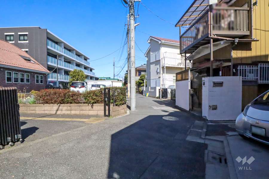敷地東側の前面道路　