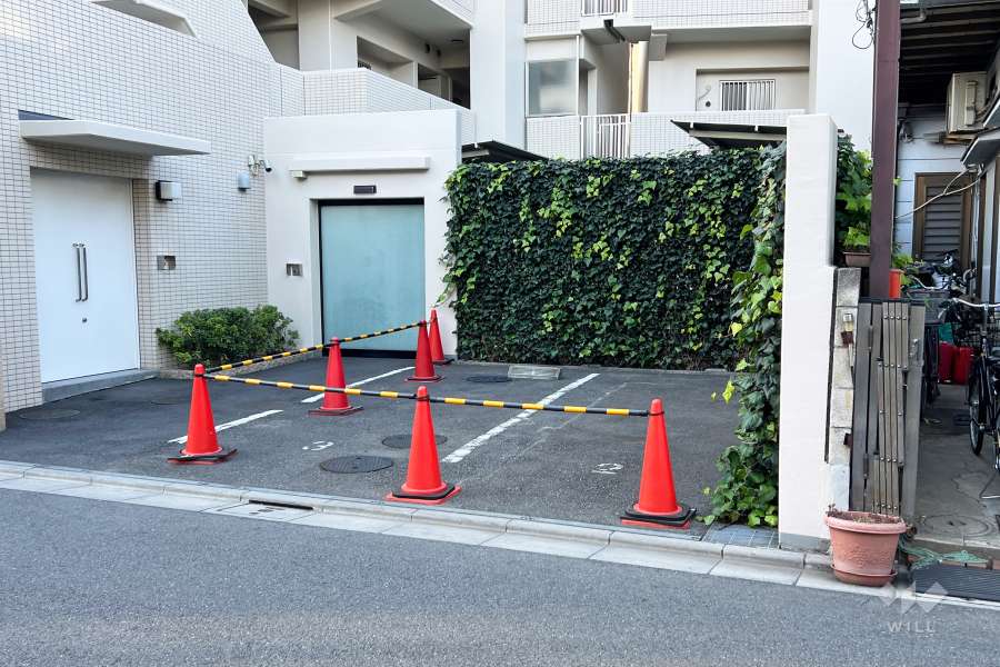 敷地内駐車場（屋外平面式）