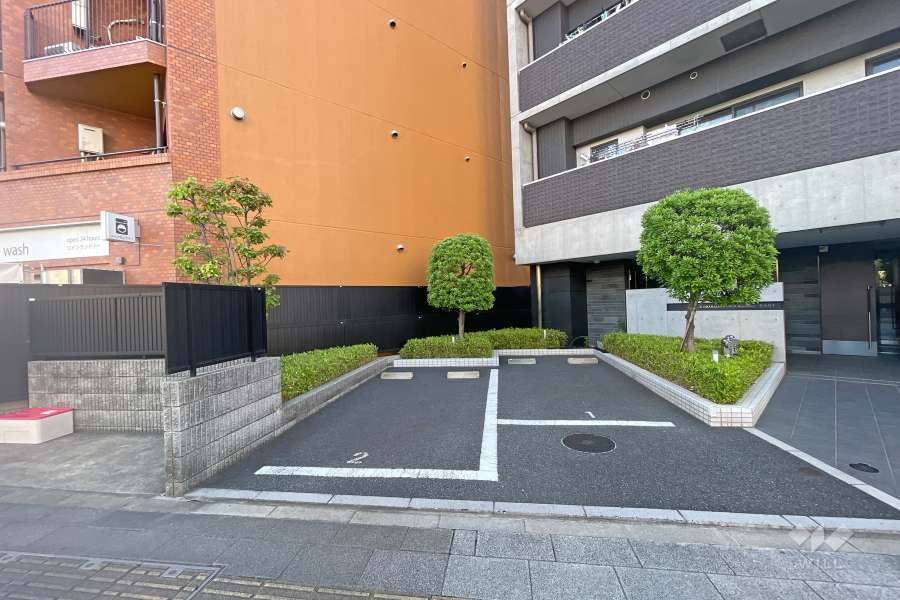 敷地内駐車場（屋外平面式）