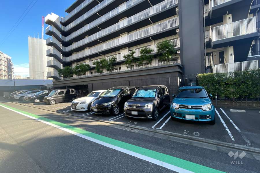 敷地内駐車場（屋外平面式）