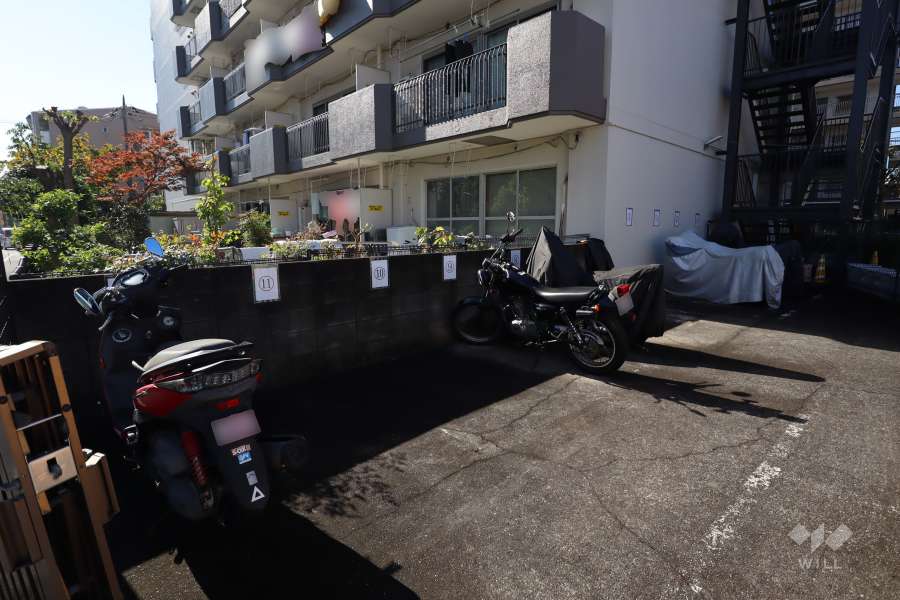 バイク置場