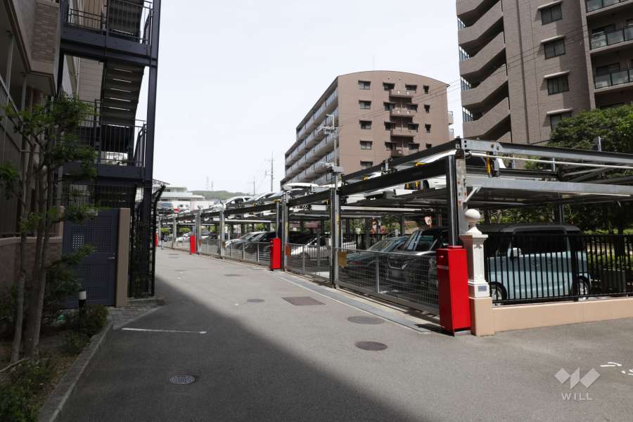 敷地内駐車場（屋外機械式）