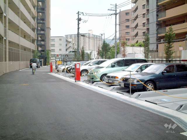 敷地内駐車場（屋外機械式）