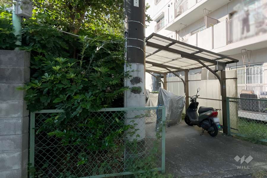 バイク置き場
