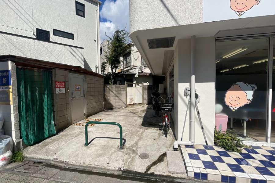敷地内駐車場（屋外平面式）