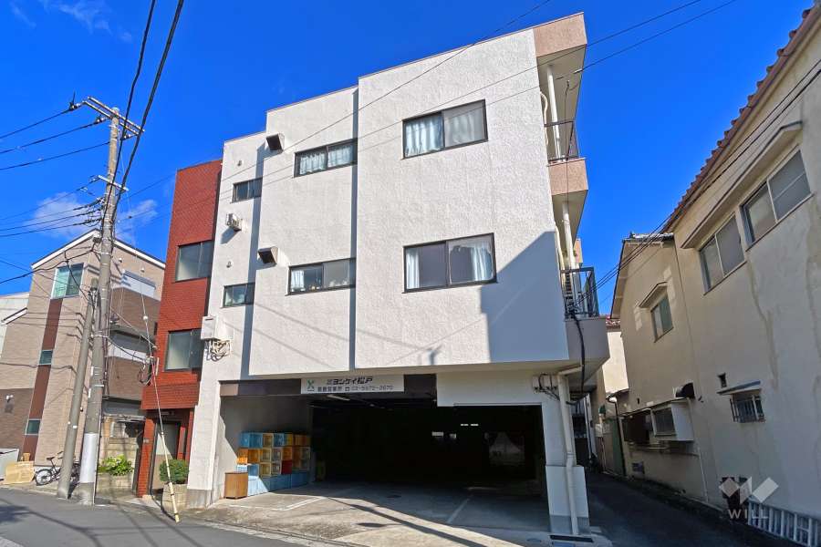 第二丸重ハイツの外観（南西側から）