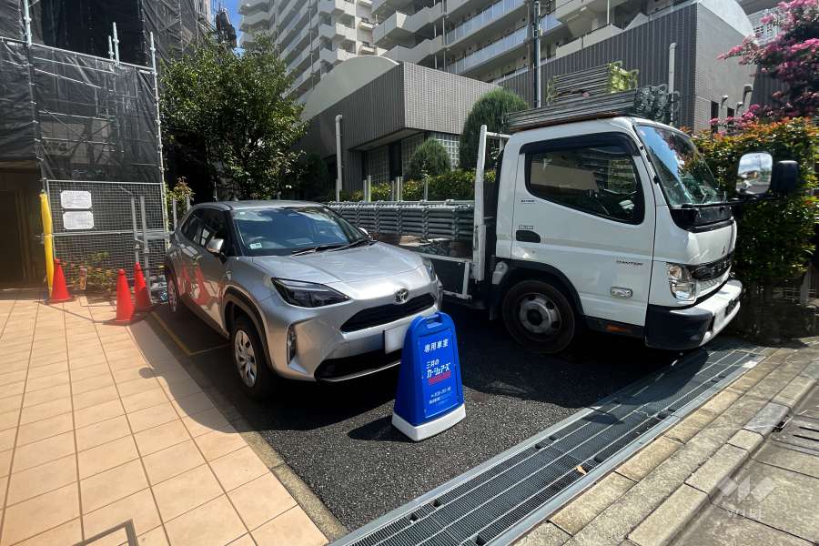 敷地内駐車場（屋外平面式）