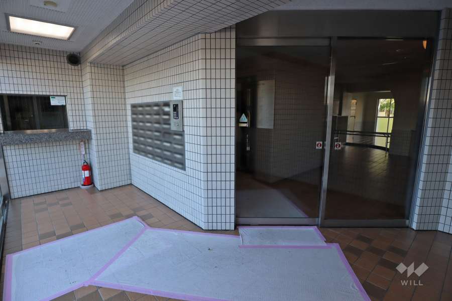 エントランスホール