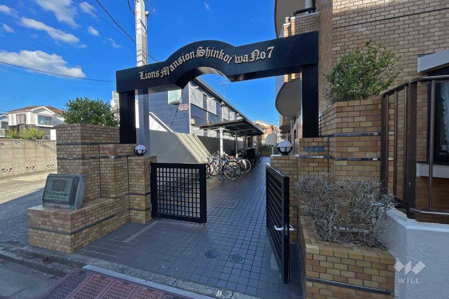 エントランスアプローチ