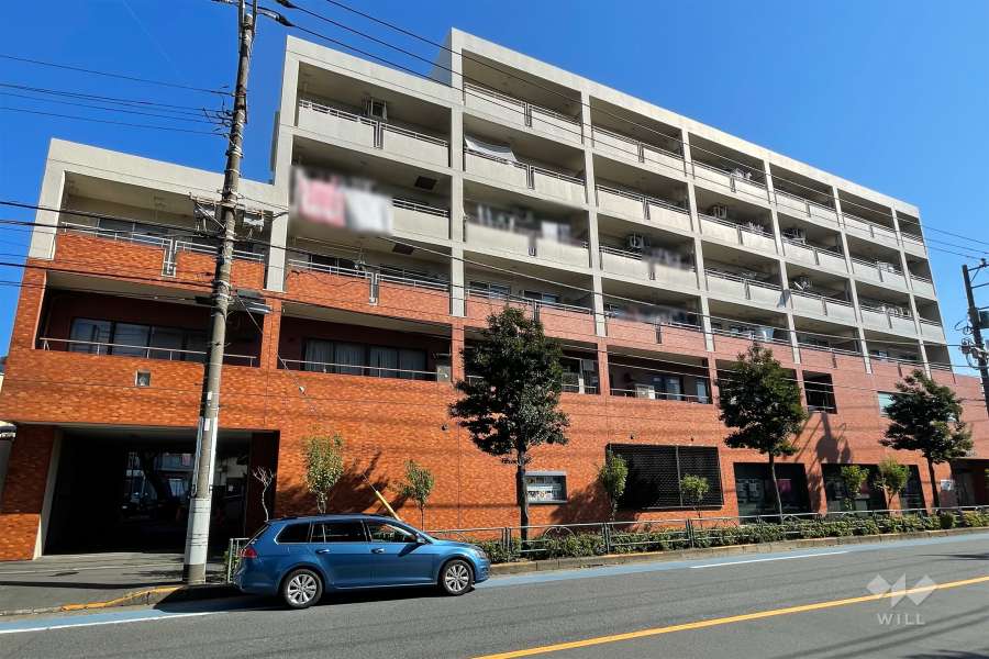 ハイホーム新小岩の外観（西側から）