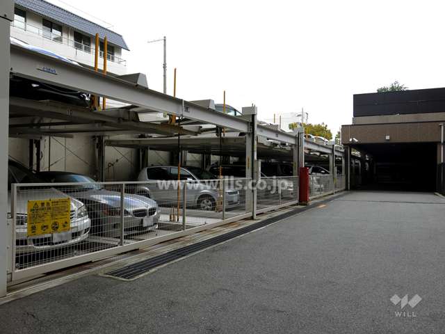 敷地内駐車場（屋外機械式）