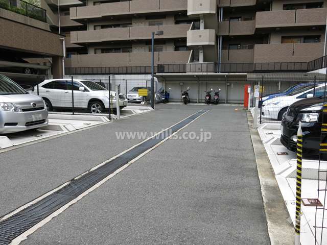 敷地内駐車場（屋外機械式）