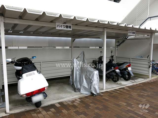 バイク置場