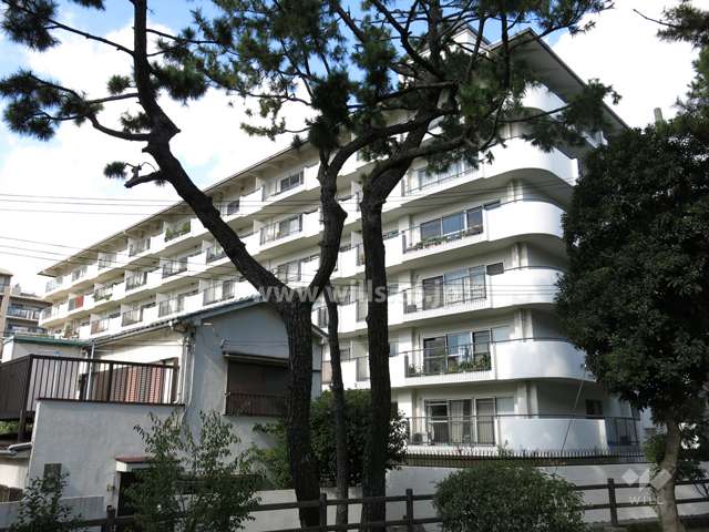 魚崎アーバンライフの外観（南東側から）