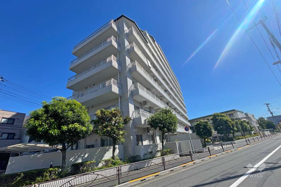 グローリア初穂お花茶屋の外観（北西側から）