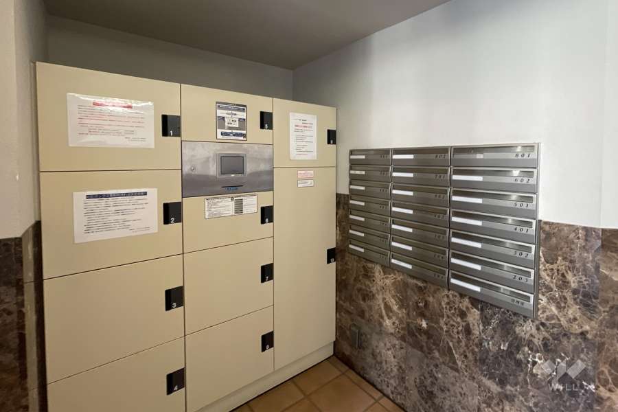 宅配ボックスと共用ポスト