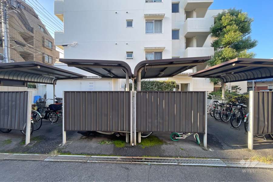 駐輪場（屋根付き）