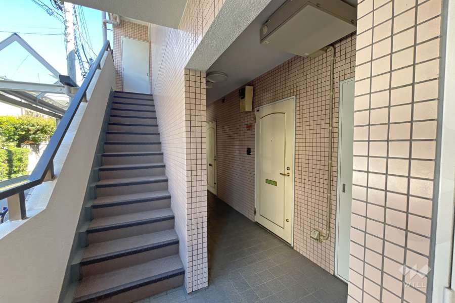 共用階段