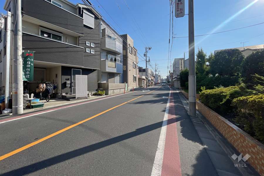 敷地北側の前面道路　