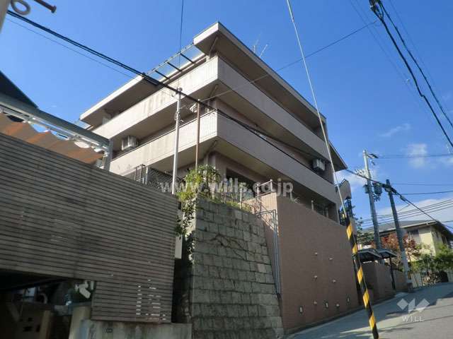 アルカディーナ御影山手の外観（南東側から）