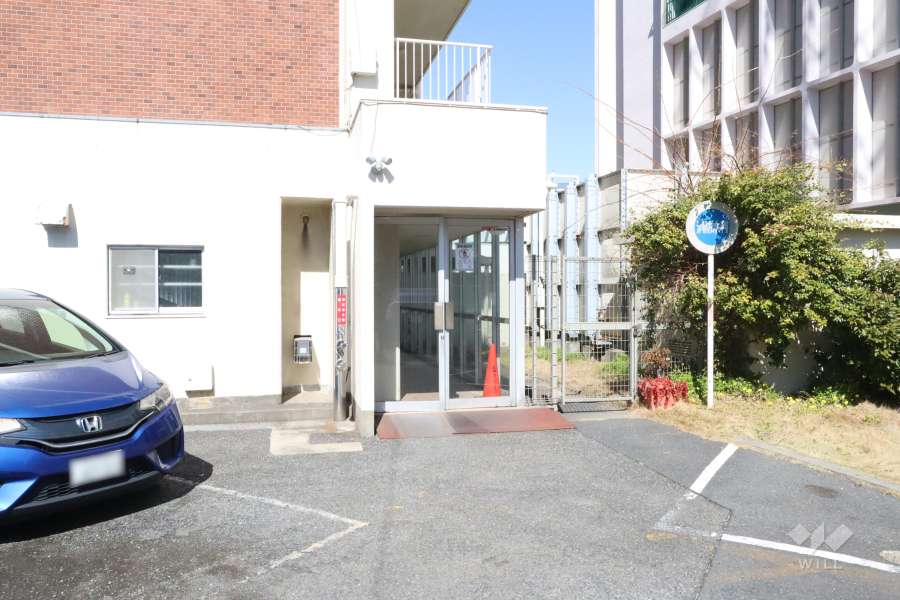 エントランス　