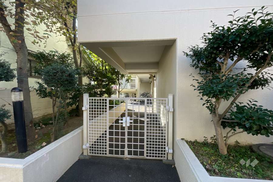 駐輪場の出入り口