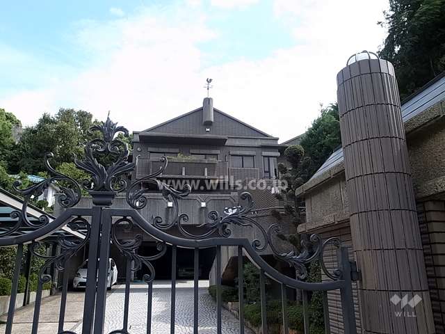 ヴィラデステ御影の外観（東側から）