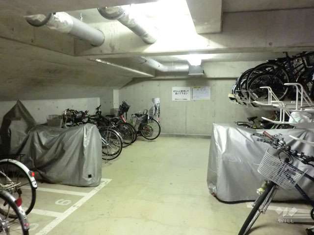 駐輪場