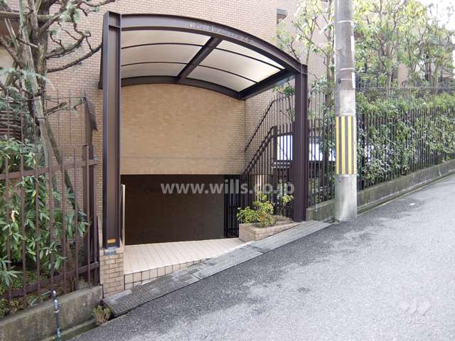 エントランスアプローチ