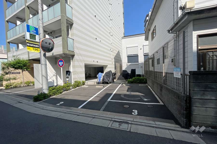 敷地内のコインパーキング