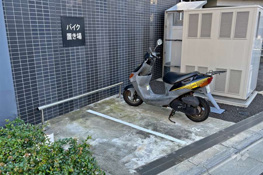 バイク置場