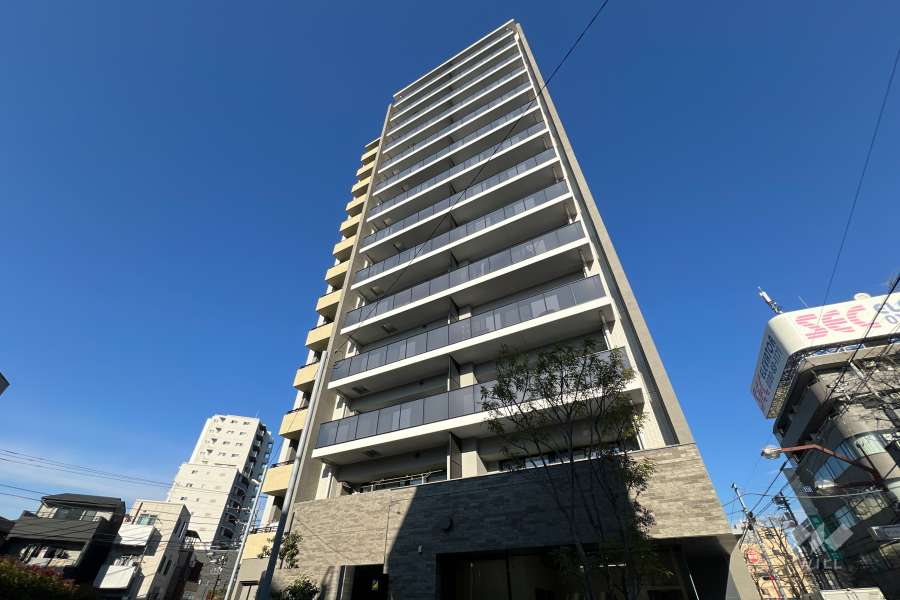 イニシア青砥レジデンスの外観（南側から）