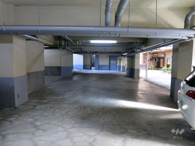 敷地内駐車場（屋内平面式）