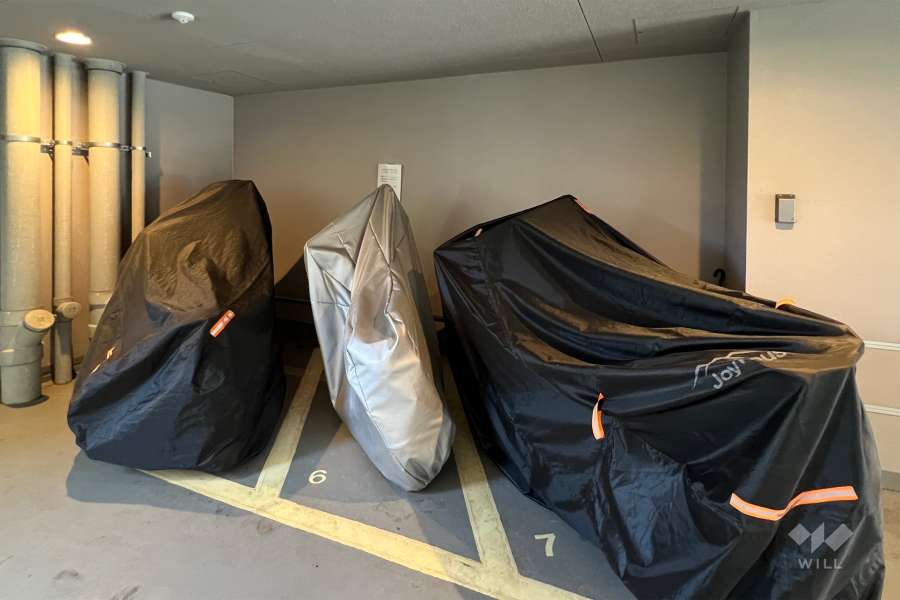 バイク置場