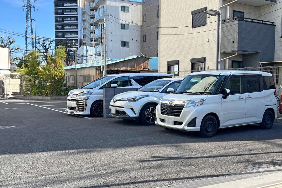 敷地内駐車場（屋外平面式）