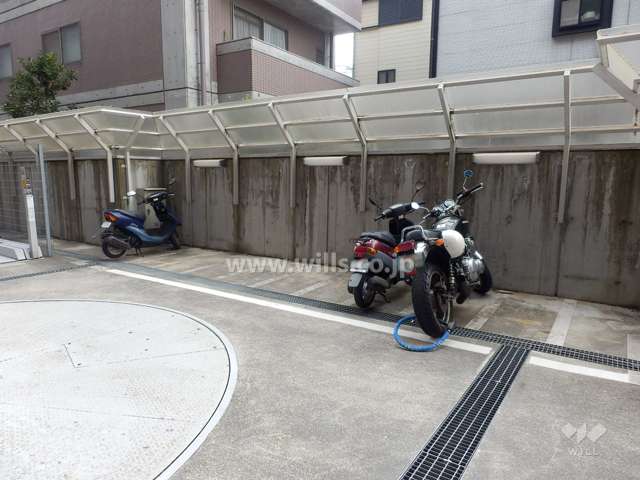 バイク置場