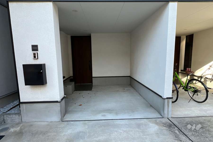 敷地内駐車場（屋内平面式）