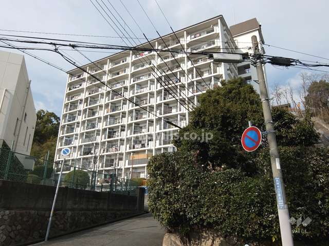 パラッシオ岡本の外観（南東側から）
