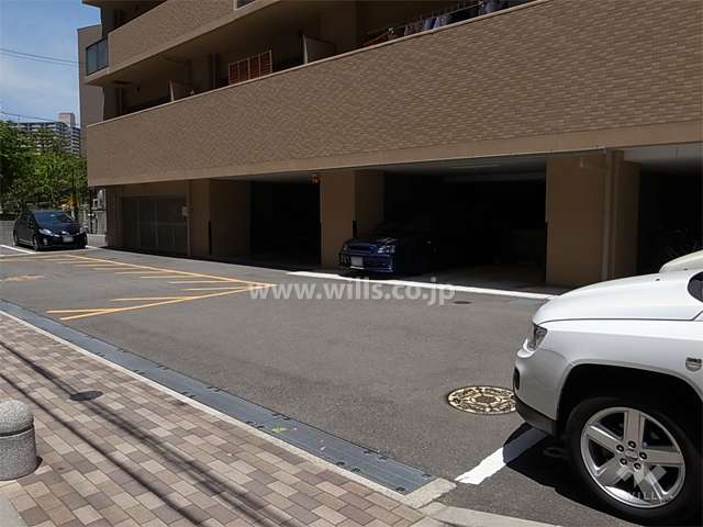 敷地内駐車場（平面式）