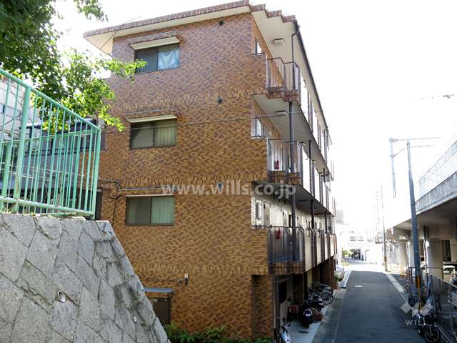 ライオンズマンション石屋川の外観（北東側から）