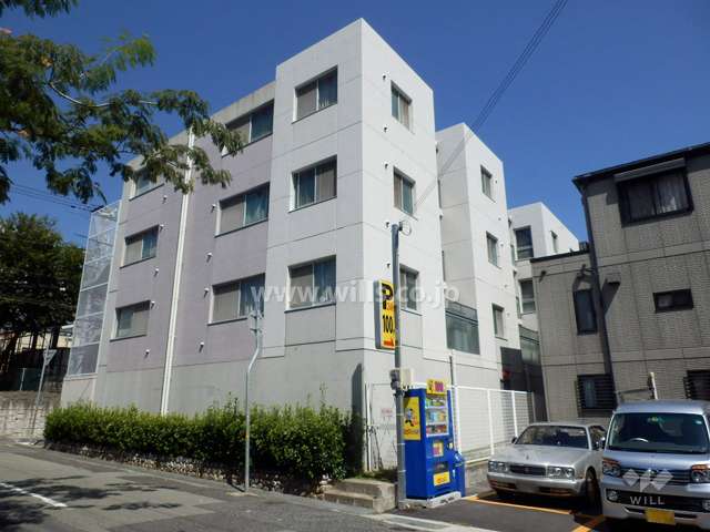 コムーネ本山南の外観（南西側から）