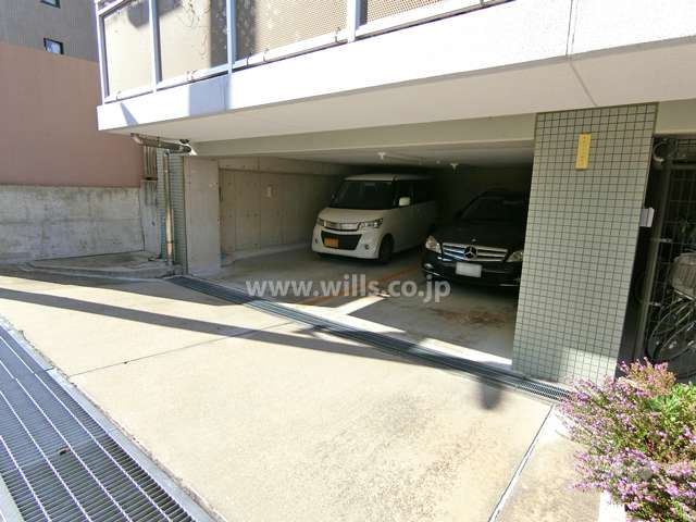 敷地内駐車場(屋内平面式)