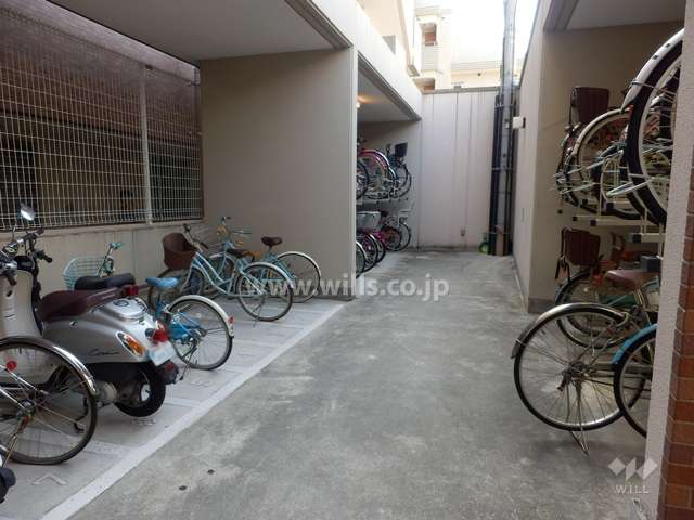 駐輪場、バイク置場